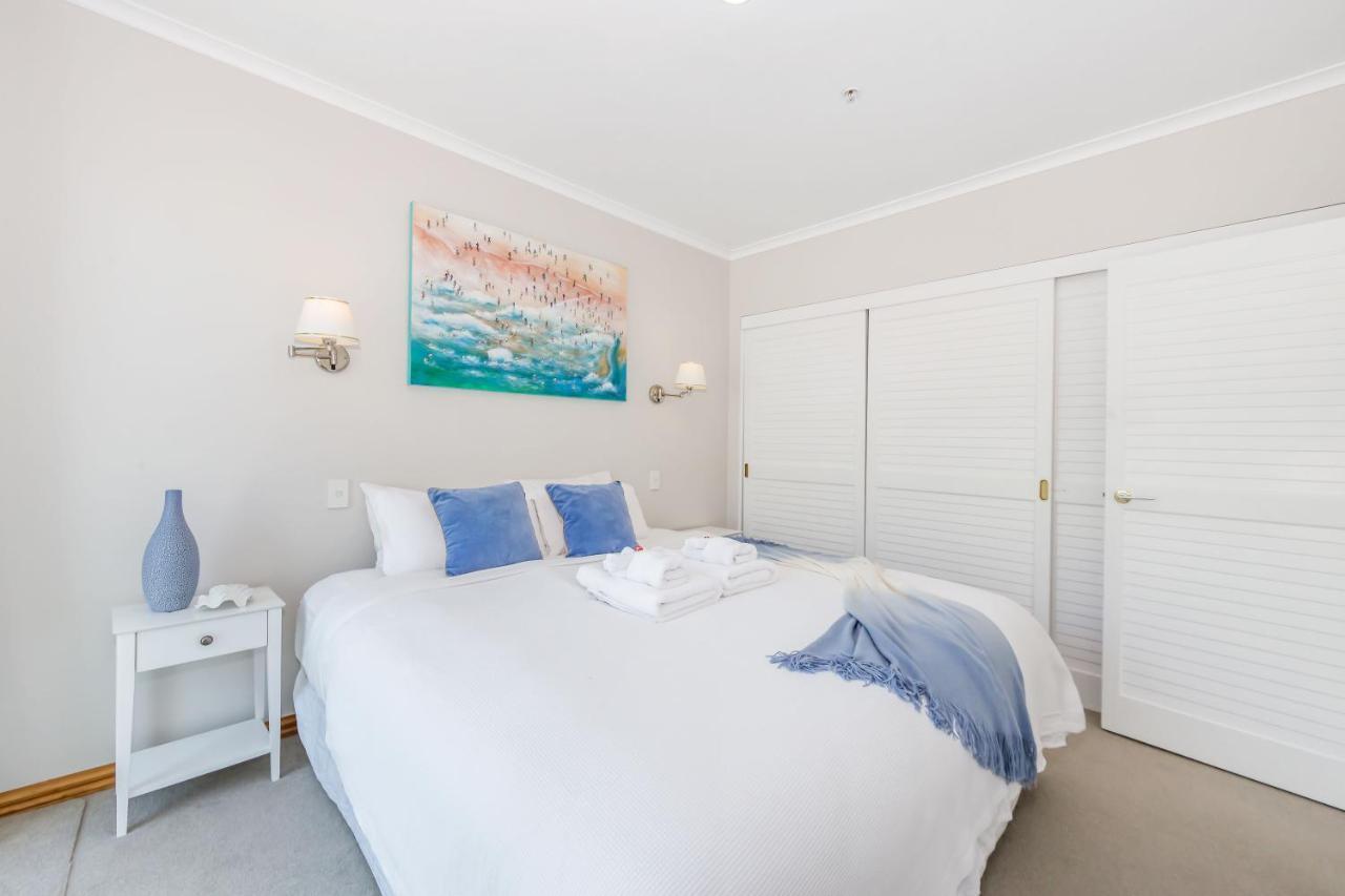 Waterfront Two Bedroom Apartment; Great Location! オークランド エクステリア 写真