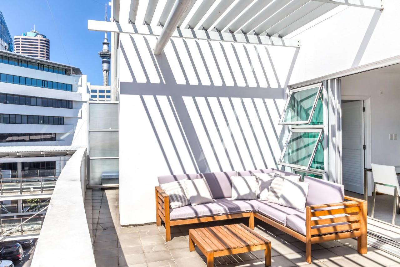 Waterfront Two Bedroom Apartment; Great Location! オークランド エクステリア 写真